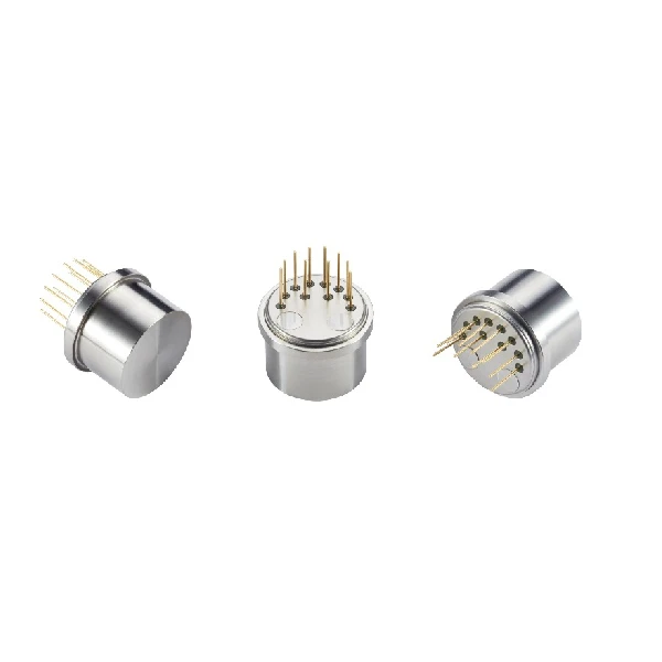 High-temperature resistant and vibration-resistant accelerometer 
